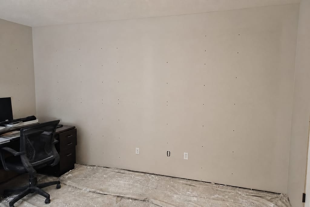 Drywall Taping and Finishing photo